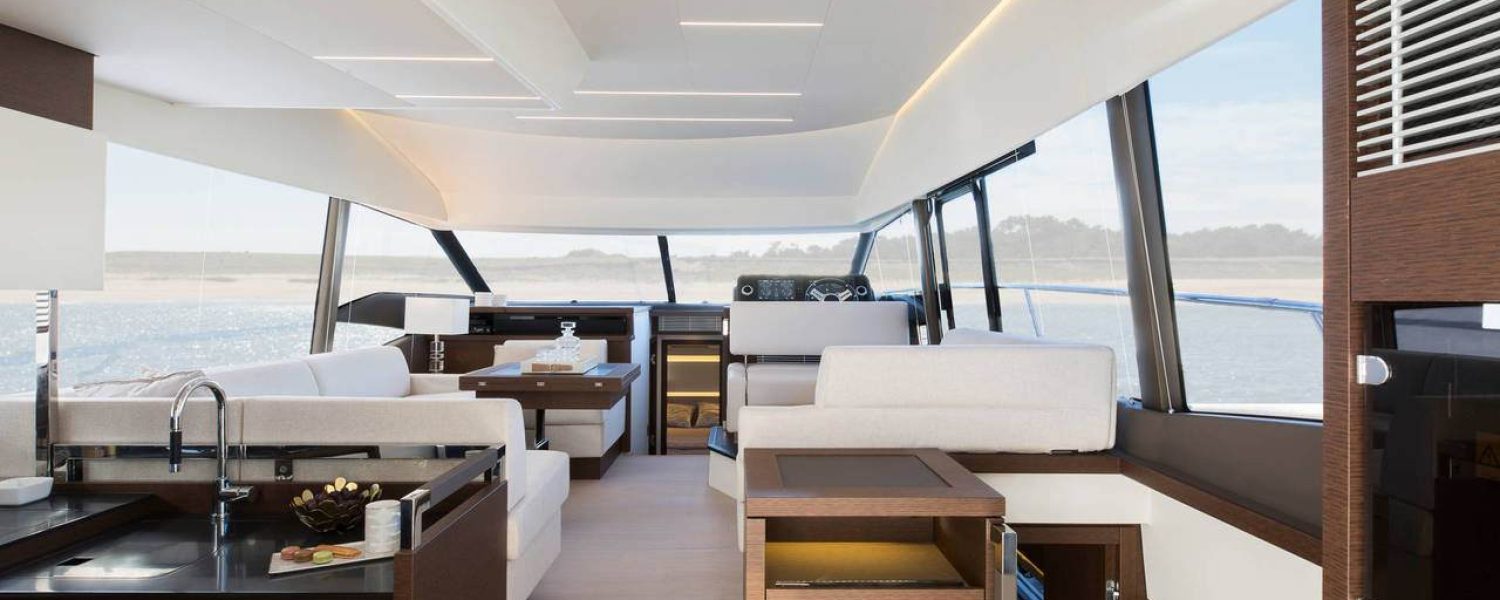 Prestige 520 Yacht