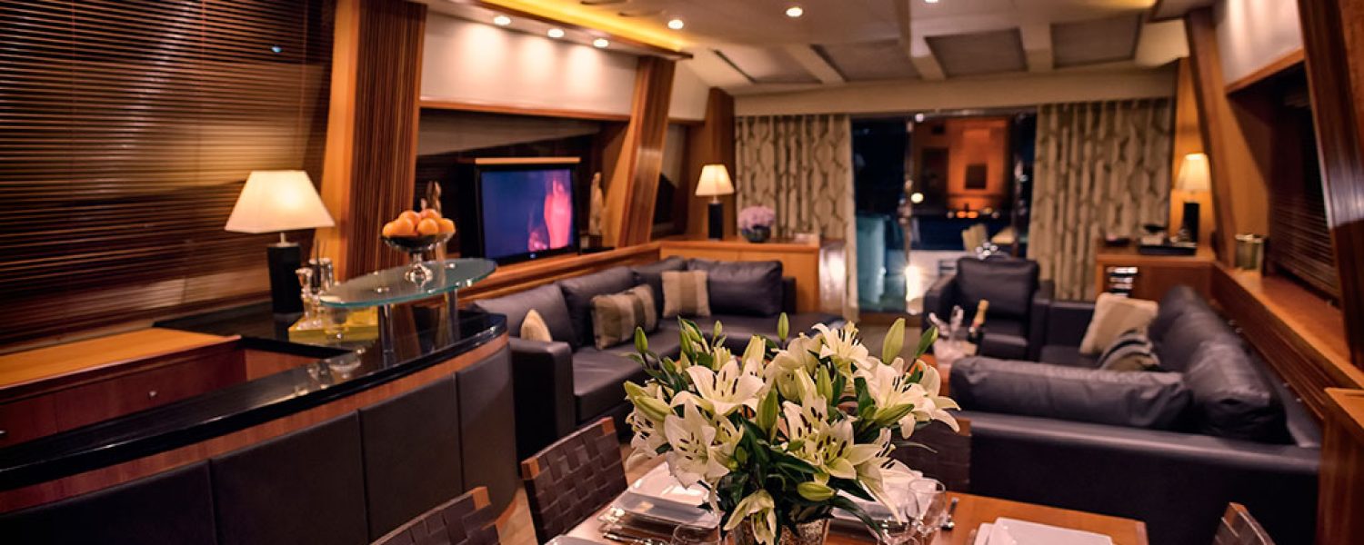 interior-predatora-108-casino-royale-19